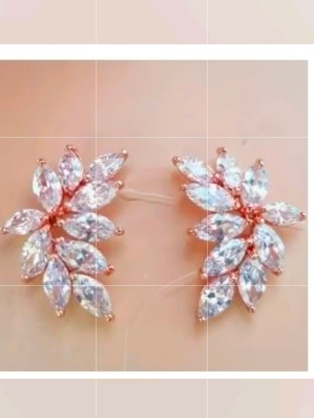 $8 Each Or Bundle 5/$20 Rose Gold Leaf Cluster Cubic Zirconia Stud Earrings